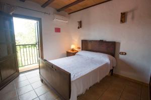 Postel nebo postele na pokoji v ubytování Villa San Rafael 159 + 33 fotografií