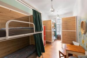 Postel nebo postele na pokoji v ubytování Hostel Elf