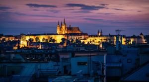 Ein allgemeiner Blick auf Prag oder ein Stadtblick von der Ferienwohnung aus