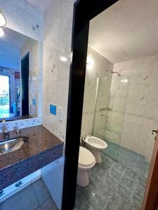 Koupelna v ubytování Hotel Carlos Paz