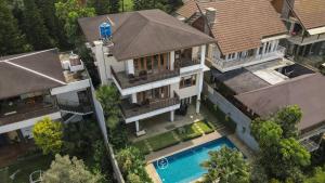 Πισίνα στο ή κοντά στο Morning Glory Mountain View Villa 4 bedrooms with a private swimming pool
