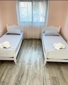 Postel nebo postele na pokoji v ubytování Apartment in Shkodra