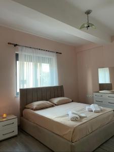 Postel nebo postele na pokoji v ubytování Apartment in Shkodra