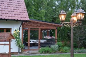 Zahrada ubytování Large Holiday Home Czapiewice + 7 fotografií