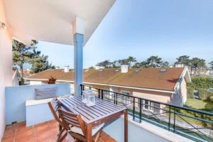 GuestReady - Seaside Serenity in Comporta的阳台或露台