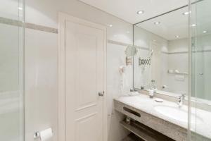 Koupelna v ubytování Ferienwohnung Residenz App 812 - Timmendorfer Strand + 15 fotografií