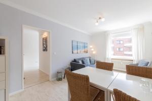 Posezení v ubytování Ferienwohnung Strandkörbchen - Scharbeutz + 19 fotografií