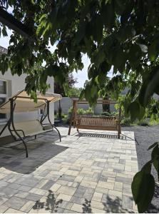 Vonkajšia záhrada v ubytovaní Apartmány Centro & Jacuzzi