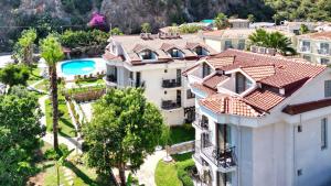Bazén v ubytování Ata Lagoon Beach Hotel nebo v jeho okolí