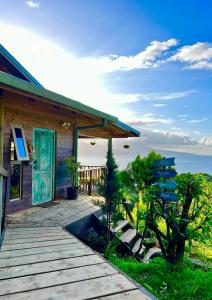Gallery image of Les Chalets de Afaahiti - Fare Okeani in Afaahiti