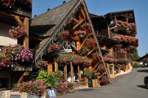 Gallery image of Hotel Club Le Crêt in Morzine