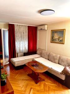 אזור ישיבה ב-A2 apartment Nis - 80 m2 - City center