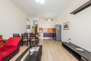 Kuchyň nebo kuchyňský kout v ubytování Belleview Apartment 4