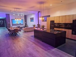 Kuchyň nebo kuchyňský kout v ubytování Maison plain-pied pour 8 personnes