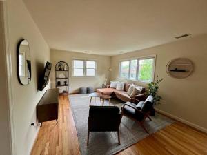 Χώρος καθιστικού στο New Cozy Penthouse