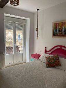 Gallery image of Cozy flat in Pamplona old town in Pamplona +5 photos