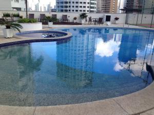 Kolam renang di atau dekat dengan Vista al Mar