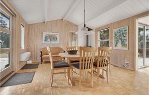 Fotografie z fotogalerie ubytování Beautiful Home In Thisted With Wifi v destinaci Thisted