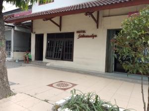 Gallery image of Hotel Syariah Sidomulyo in Pacitan