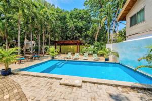 Piscina en o cerca de Casa Corona Del Mar Tamarindo
