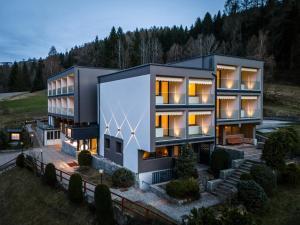 Gallery image of Hotel Garden - Adult Only in Mezzana