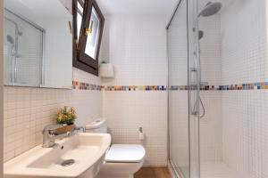 Ένα μπάνιο στο Iconic by Unik Vacation +44 φωτογραφίες