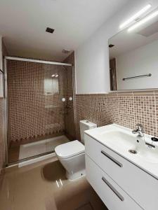 Koupelna v ubytování Banama Coliving & Coworking, Surf & Yoga - Casa Roja