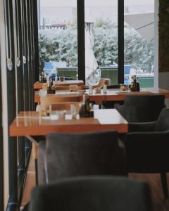 Restaurace v ubytování Alvin Comfort Hotel