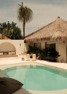 Bazén v ubytování CASA ULU Boutique Hotel and Retreat, Adult-only, Uluwatu nebo v jeho okolí