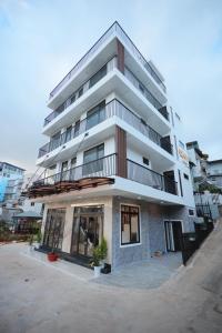 Tòa nhà nơi nhà nghỉ dưỡng tọa lạc