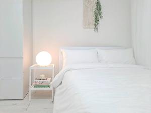 Postel nebo postele na pokoji v ubytování HaengGung MaSil + 45 fotografií