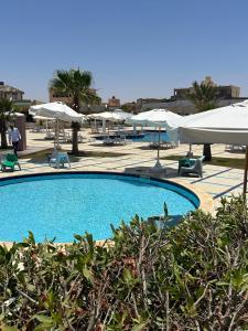 Gallery image of Grand Waha Resort in Marsa Matruh