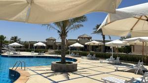 Gallery image of Grand Waha Resort in Marsa Matruh