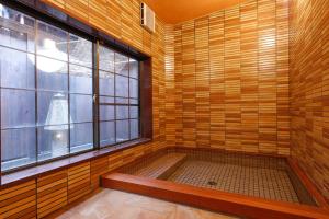 Fotografie z fotogalerie ubytování Tsuruya Ryokan v destinaci Toyooka