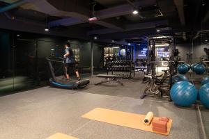 Palestra o centro fitness di CapsuleTransit MAX - Airport Hotel - Landside, Public Area - Gateway KLIA T2, Lvl 2M