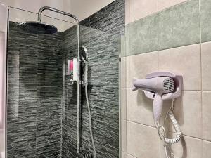 Koupelna v ubytování Loft Deluxe Metro Bengasi