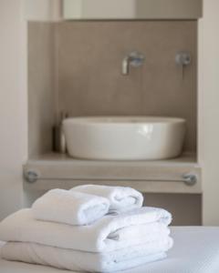Gambar di galeri bagi Mesogi Villas, brand new modern, stylish villas, private pool, seaviews di Meganisi