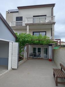 Imagine din galeria proprietății lili în Umag