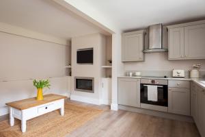 Kuchyň nebo kuchyňský kout v ubytování Stable Cottage Chatsworth Estate