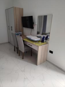 TV a/nebo společenská místnost v ubytování Apartman Vito