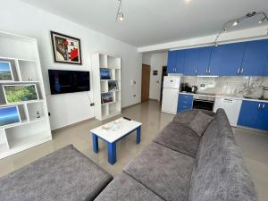 Kuchyň nebo kuchyňský kout v ubytování Golden apartment 1