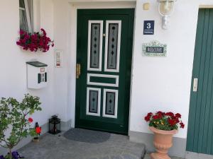 Gallery image of Helles Gästezimmer mit Kleinküche und Badbenutzung in Schwabmünchen