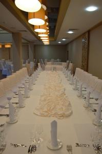 Restauracja lub miejsce do jedzenia w obiekcie Hotel Via Baltica