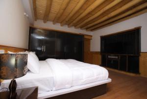 Postel nebo postele na pokoji v ubytování Bunk Central Hostel