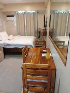 Postel nebo postele na pokoji v ubytování Atria T3 Unit 624 Pool View + 19 fotografií
