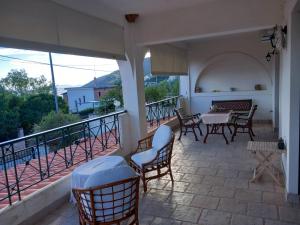 Foto dalla galleria di Mary House a Pefkali