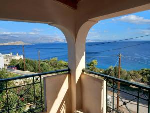 Foto dalla galleria di Mary House a Pefkali Altre 10 foto