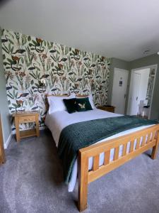 Marshpools Bed & Breakfast - Licensed near Weobley village客房内的一张或多张床位