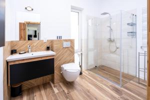 Et badeværelse på Golf & Lake House 14