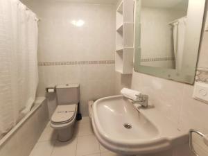 Kúpeľňa v ubytovaní Apartamentos Surfing 3000
